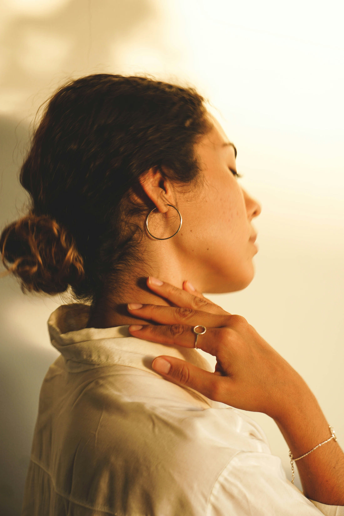 Lymphatic Massage: Detox, De-Bloat, and Boost Your Immune System Naturally